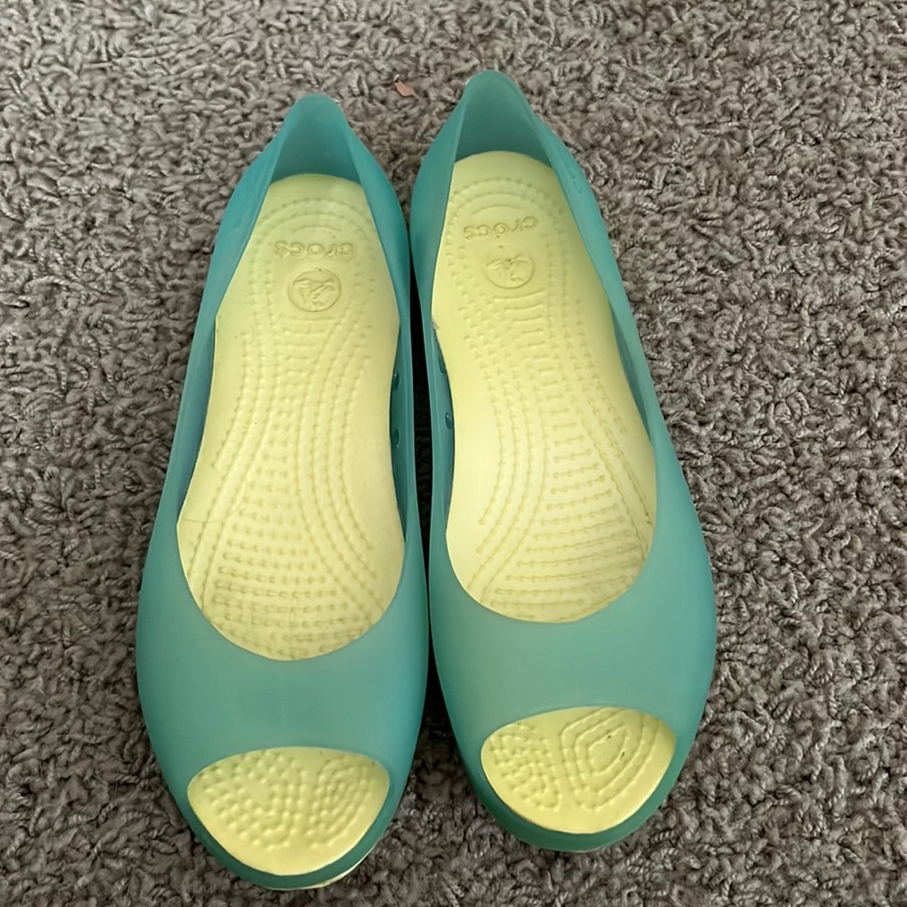 Crocs